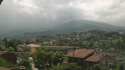 immagine della webcam nei dintorni di Castelnovo ne' Monti: webcam Busana