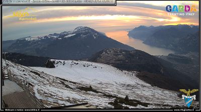 immagine della webcam nei dintorni di Nogaredo: webcam Ronzo-Chienis