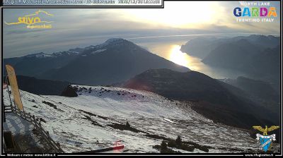 immagine della webcam nei dintorni di Monte Bondone: webcam Ronzo-Chienis