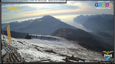 immagine della webcam nei dintorni di San Giacomo di Brentonico: webcam Ronzo-Chienis