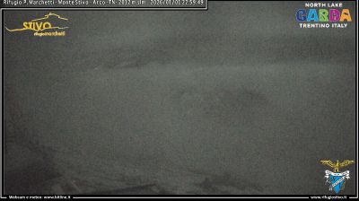 immagine della webcam nei dintorni di Monte Bondone: webcam Ronzo-Chienis