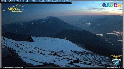 immagine della webcam nei dintorni di Monte Bondone: webcam Ronzo-Chienis