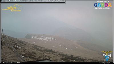 immagine della webcam nei dintorni di Limone sul Garda: webcam Ronzo-Chienis