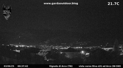 immagine della webcam nei dintorni di Brentonico: webcam Arco