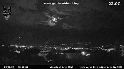 immagine della webcam nei dintorni di Tenno: webcam Arco
