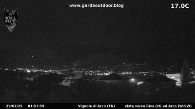 immagine della webcam nei dintorni di Monte Bondone: webcam Arco