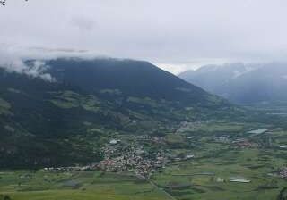 immagine della webcam nei dintorni di Passo Resia: webcam San Valentino alla Muta