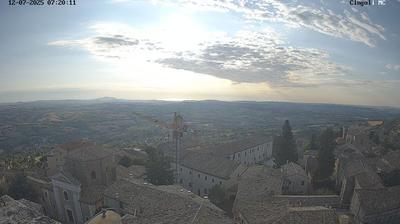 immagine della webcam nei dintorni di San Severino Marche: webcam Cingoli
