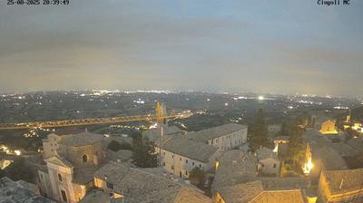 immagine della webcam nei dintorni di San Severino Marche: webcam Cingoli