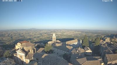 immagine della webcam nei dintorni di San Severino Marche: webcam Cingoli