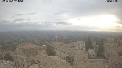 immagine della webcam nei dintorni di San Severino Marche: webcam Cingoli