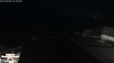 immagine della webcam nei dintorni di Carpegna: webcam Caprese Michelangelo