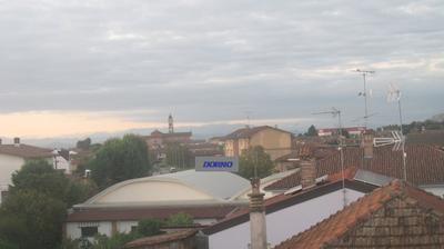 immagine della webcam nei dintorni di Castana: webcam Dorno