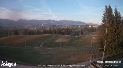immagine della webcam nei dintorni di Altopiano dei Fiorentini: webcam Altopiano di Asiago