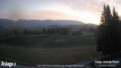 immagine della webcam nei dintorni di Tonezza del Cimone: webcam Altopiano di Asiago