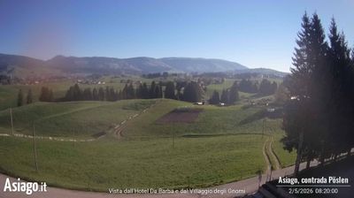 immagine della webcam nei dintorni di Cismon del Grappa: webcam Altopiano di Asiago