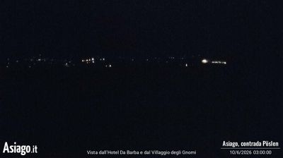 immagine della webcam nei dintorni di Velo d'Astico: webcam Altopiano di Asiago