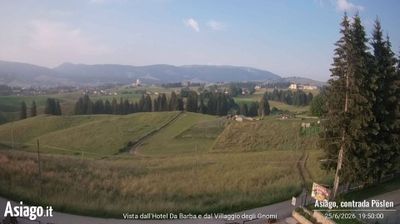 immagine della webcam nei dintorni di Luserna: webcam Altopiano di Asiago