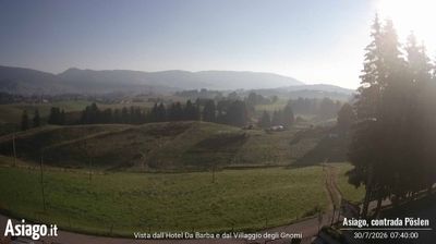immagine della webcam nei dintorni di Velo d'Astico: webcam Altopiano di Asiago