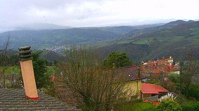 immagine della webcam nei dintorni di Passo della Consuma: webcam Montebonello