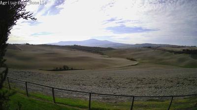 immagine della webcam nei dintorni di Marciano della Chiana: webcam San Quirico d'Orcia