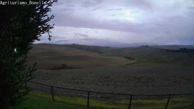 immagine della webcam nei dintorni di Abbadia San Salvatore: webcam San Quirico d'Orcia