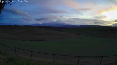 immagine della webcam nei dintorni di Monte Amiata: webcam San Quirico d'Orcia