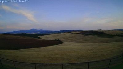 immagine della webcam nei dintorni di Abbadia San Salvatore: webcam San Quirico d'Orcia