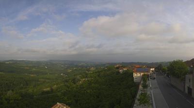immagine della webcam nei dintorni di Niella Belbo: webcam Albaretto della Torre