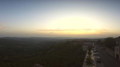 immagine della webcam nei dintorni di Alba: webcam Albaretto della Torre