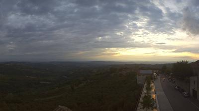 immagine della webcam nei dintorni di Magliano Alfieri: webcam Albaretto della Torre