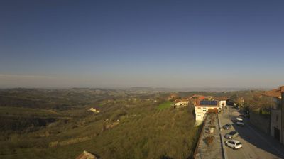 immagine della webcam nei dintorni di Lequio Berria: webcam Albaretto della Torre