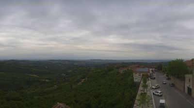 immagine della webcam nei dintorni di Benevello: webcam Albaretto della Torre