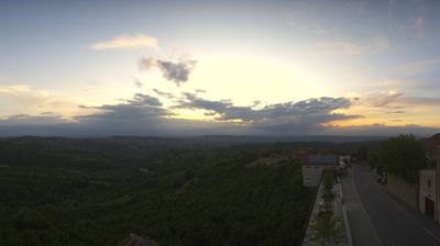immagine della webcam nei dintorni di Lequio Berria: webcam Albaretto della Torre