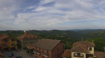immagine della webcam nei dintorni di Grinzane Cavour: webcam Serravalle Langhe