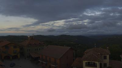 immagine della webcam nei dintorni di Bene Vagienna: webcam Serravalle Langhe