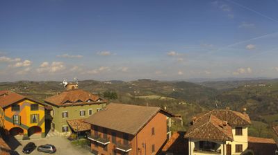 immagine della webcam nei dintorni di Magliano Alfieri: webcam Serravalle Langhe