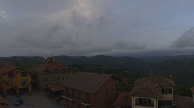 immagine della webcam nei dintorni di Corneliano d'Alba: webcam Serravalle Langhe