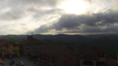 immagine della webcam nei dintorni di Fossano: webcam Serravalle Langhe