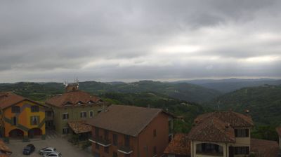immagine della webcam nei dintorni di Fossano: webcam Serravalle Langhe