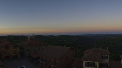 immagine della webcam nei dintorni di Corneliano d'Alba: webcam Serravalle Langhe