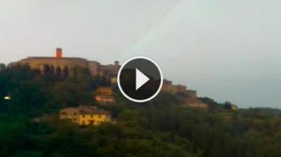 immagine della webcam nei dintorni di Marciano della Chiana: webcam Monte Santa Maria Tiberina