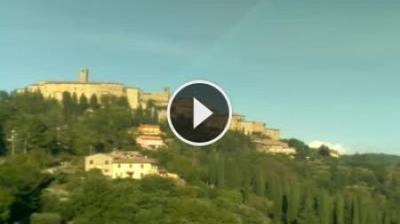 immagine della webcam nei dintorni di Castiglion Fiorentino: webcam Monte Santa Maria Tiberina