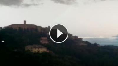 immagine della webcam nei dintorni di Arezzo: webcam Monte Santa Maria Tiberina