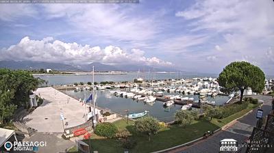 immagine della webcam nei dintorni di Forte dei Marmi: webcam Montemarcello
