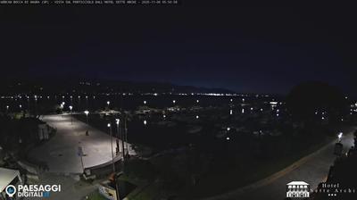 immagine della webcam nei dintorni di Marina Di Massa: webcam Montemarcello