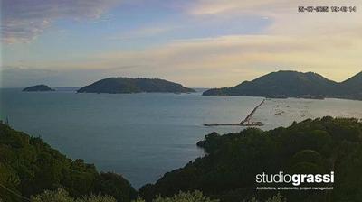 immagine della webcam nei dintorni di Monterosso al Mare: webcam La Spezia