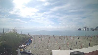 immagine della webcam nei dintorni di Tovo San Giacomo: webcam Valleggia