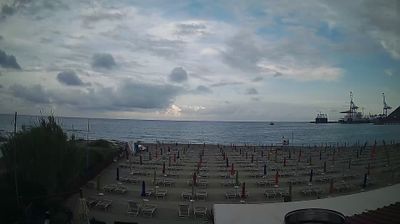 immagine della webcam nei dintorni di Varazze: webcam Valleggia
