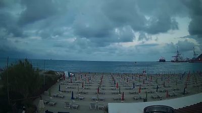 immagine della webcam nei dintorni di Cogoleto: webcam Valleggia